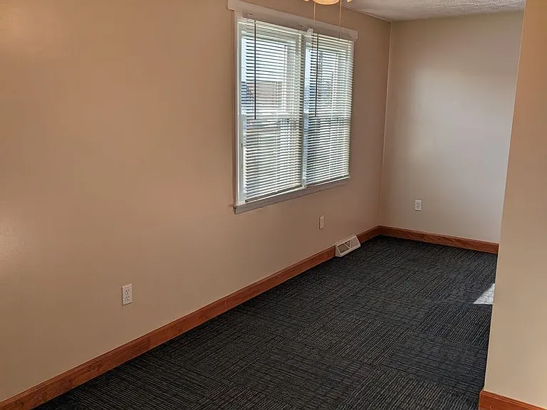 318 West College Ave — Photo 9