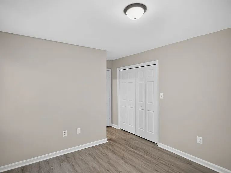 150 Farrell Ln — Photo 8