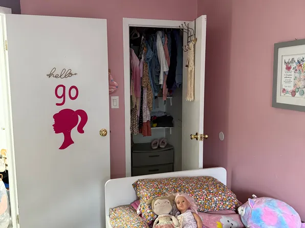 119-49 Sixth Avenue image 13 of 49