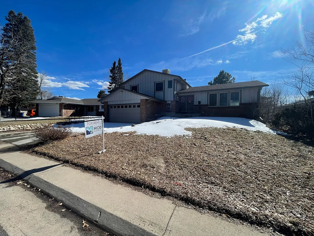 Building Photo - 10996 E Mexico Ave