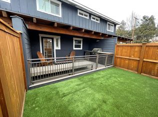 1205 NW Portland Ave APT 4, Bend, OR 97703