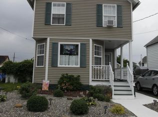 140 E 4th St, Wyoming, PA 18644