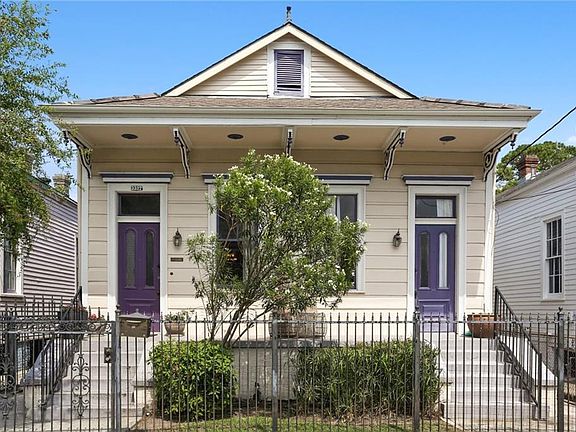 2nd image of 3327 Dumaine St
