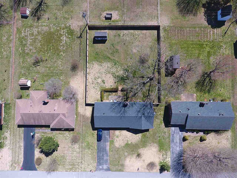 1st image of 1718 Lennox Way