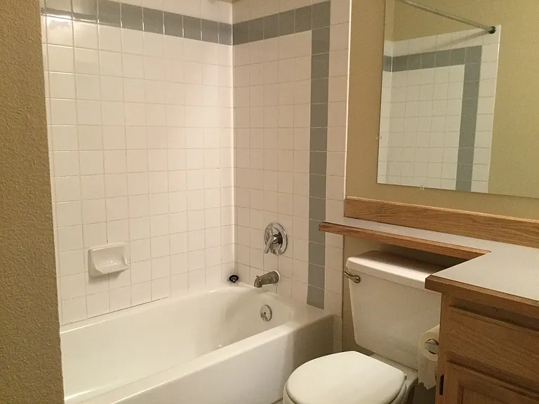 9825 18th Ave W #G3 — Photo 12
