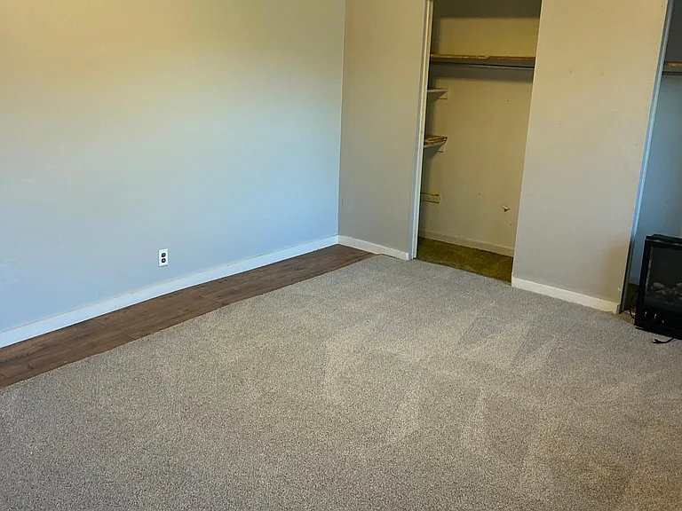 112 Myrtle St — Photo 8
