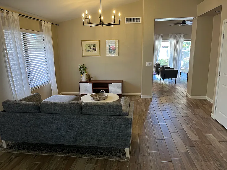 1181 W Goldfinch Way — Photo 4