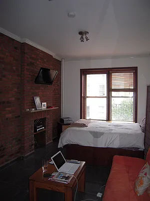 Rented by Giladi Realty | media 10