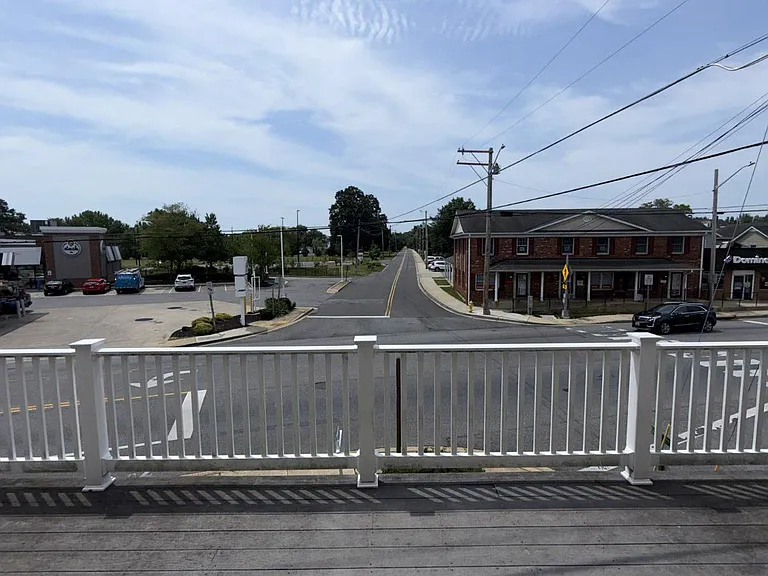 600 Charles St #C — Photo 14