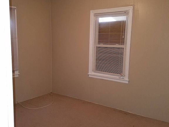 5th image of 3014 Cleveland Ave