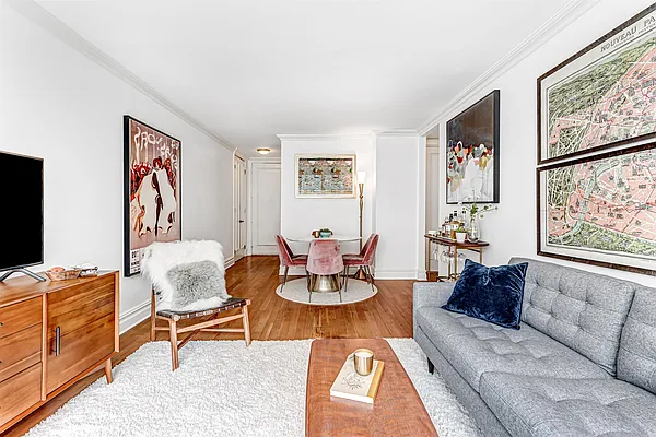 Sold by Christie's International Real Estate Group, LLC | media 16