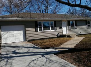 1213 S Olive St #1215, Holden, MO 64040