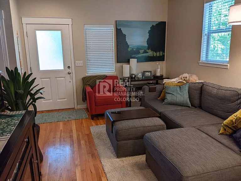 525 Homestead St — Photo 18