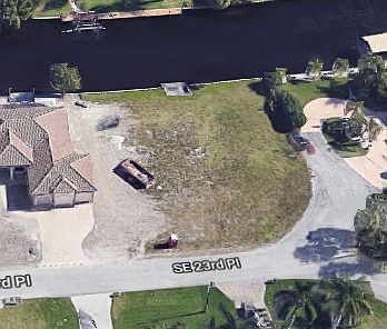 1st image of 2527 SE 23rd Pl