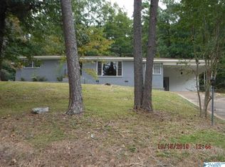 1204 Knight Dr, Gadsden, AL 35904