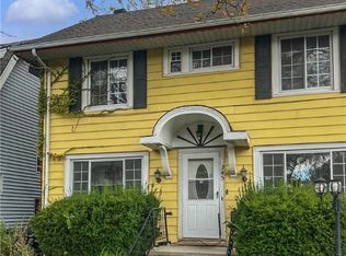 945 Dresden Rd, Cleveland Heights, OH 44112