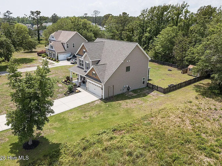 213 Willas Ct — Photo 11