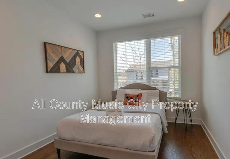 3009 Delaware Ave — Photo 11