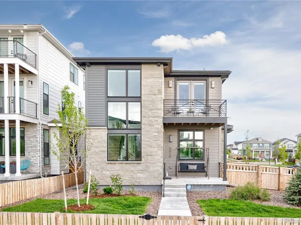 6010 N Perth Street, Aurora, CO 80019