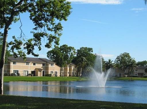 1st image of 9491 Palm Cir S APT 107