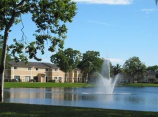 9491 Palm Cir S APT 107, Pembroke Pines, FL 33025