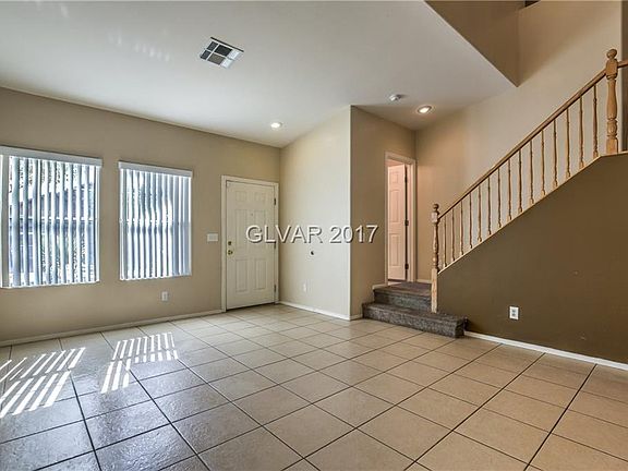 3rd image of 4825 Quartz Crest St