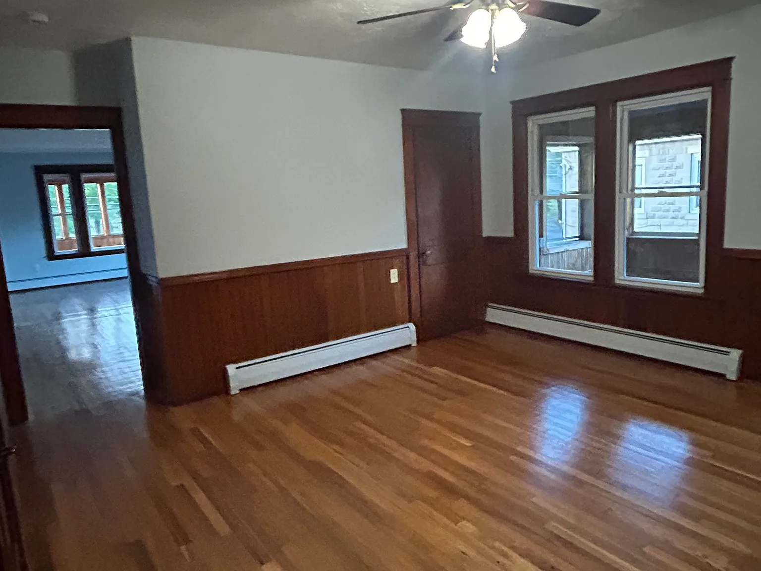 3 bed, 1500 sqft, $2,900 — Photo 3