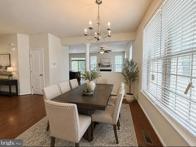 8912 Tower Pl — Photo 18