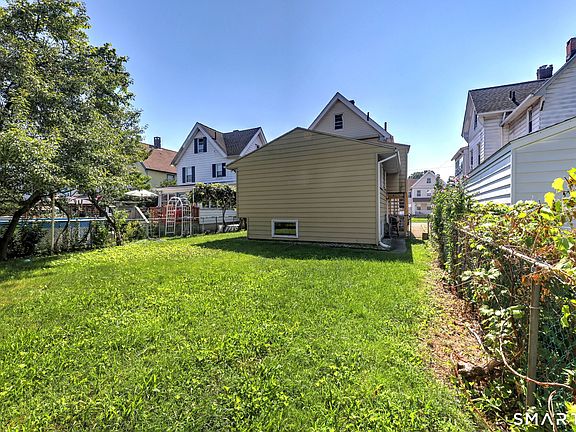 5th image of 433 Third Avenue