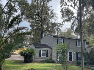 449 SW 28th St, Gainesville, FL 32607