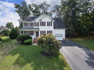 11218 Gadwell Landing Ct, Chester, VA 23831