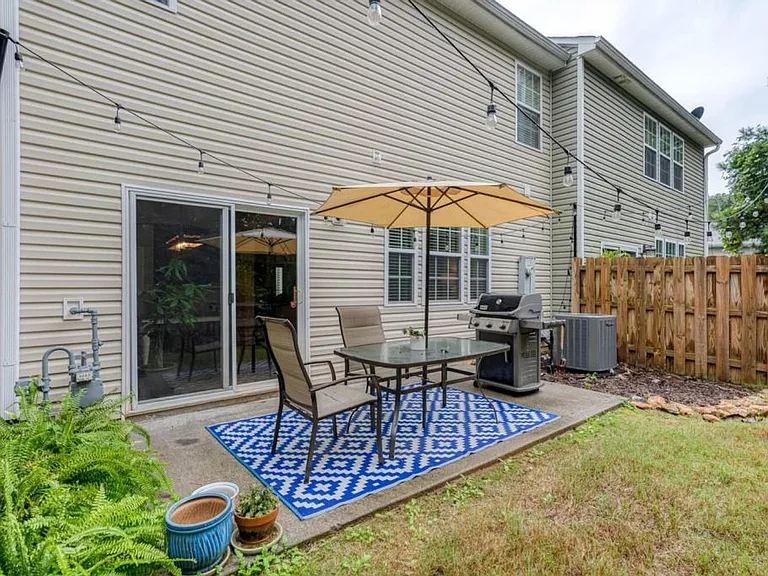 4163 Baker Station Ct — Photo 5