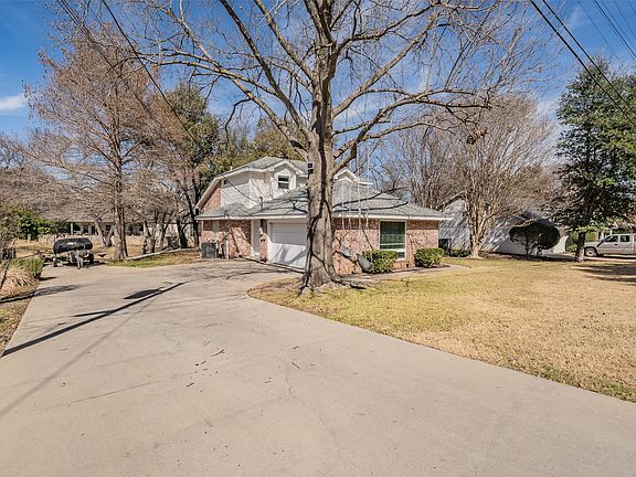 3rd image of 4218 Mojave Dr