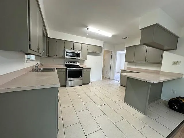 5456 Panorama Blvd — Photo 10