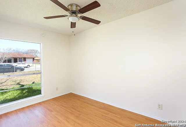 9222 Five Palms Dr — Photo 11