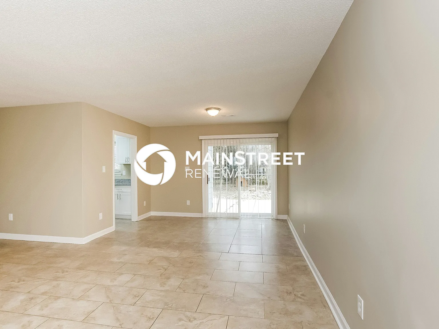 2133 Thornfield Rd — Photo 3