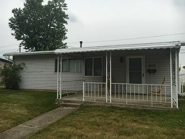209 Drake Ave, New Carlisle, OH 45344