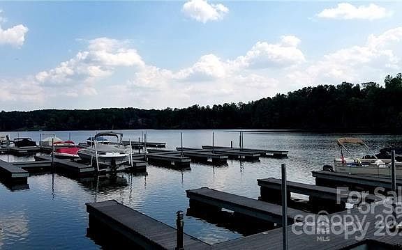 4th image of 0 Harbor View Dr E