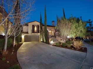 23 Climbing Vine, Irvine, CA 92603