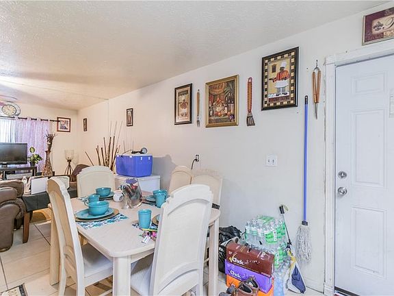 5th image of 4009 E Bird St APT A
