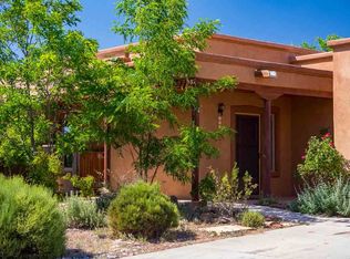 6759 Camino Carlita, Santa Fe, NM 87507