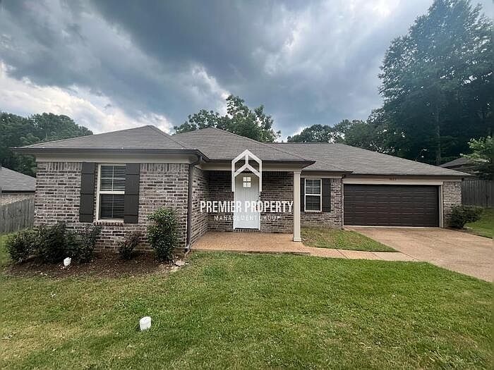 1st image of 8823 Cordova Oaks Cv