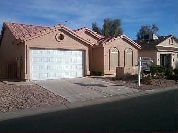 2nd image of 6631 S Oakmont Dr