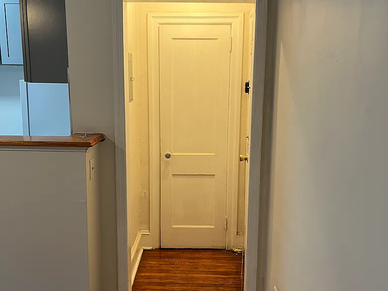 4725-4727 Chester Ave #B8 — Photo 13