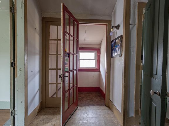 41st image of 39 South St
