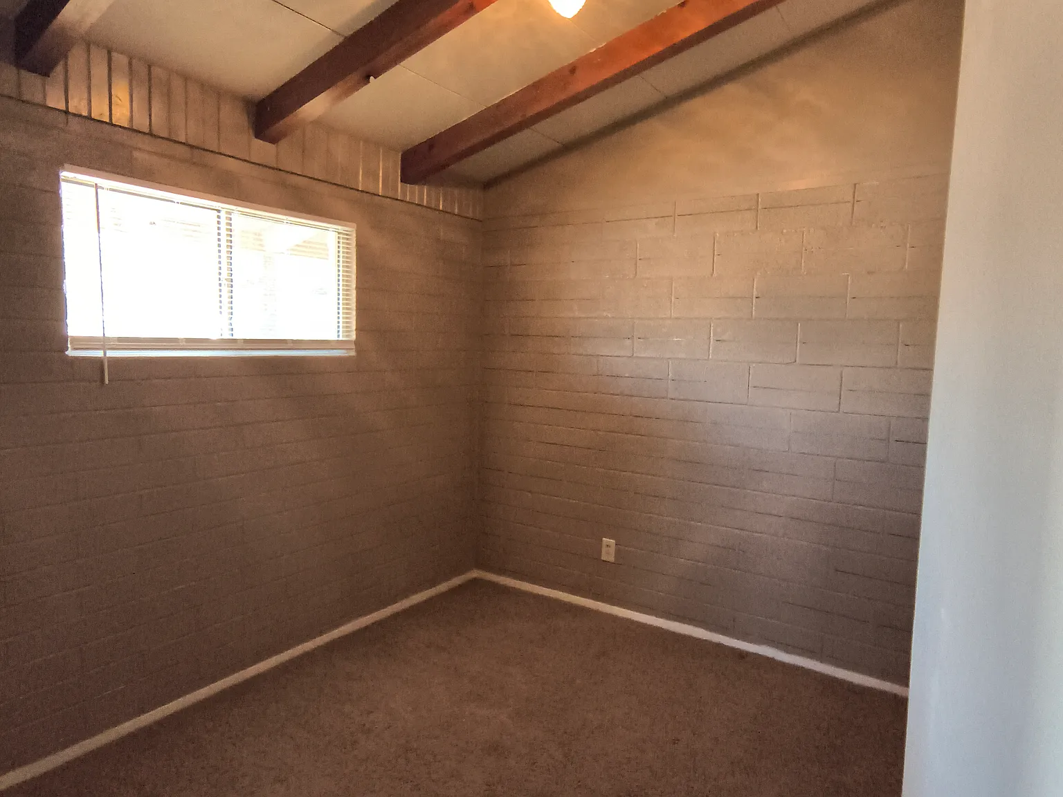 2 bed, 650 sqft, $850 — Photo 4