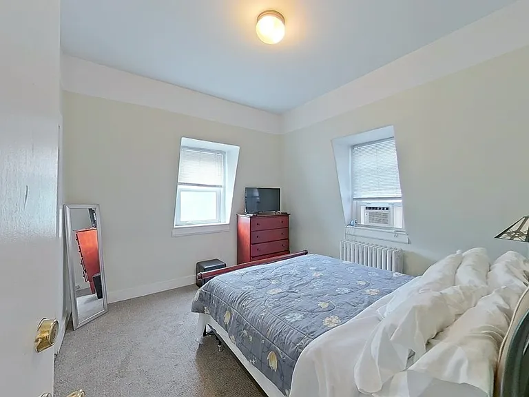 36 Dixon St — Photo 28