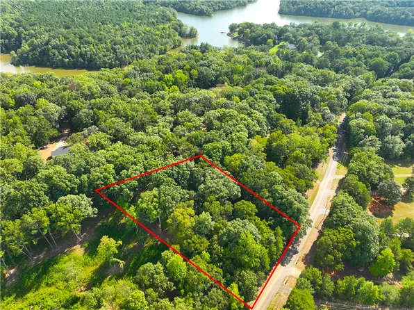 453 Lake Secession Rd, Anderson, SC 29621
