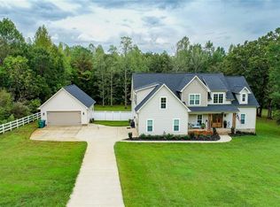 3437 Country Ln, Reidsville, NC 27320