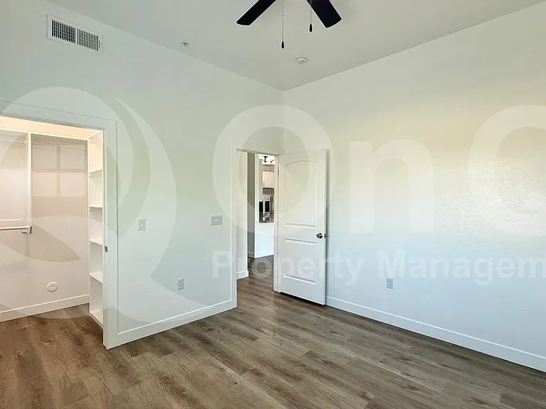 9160 N 67th Ave #226 — Photo 20